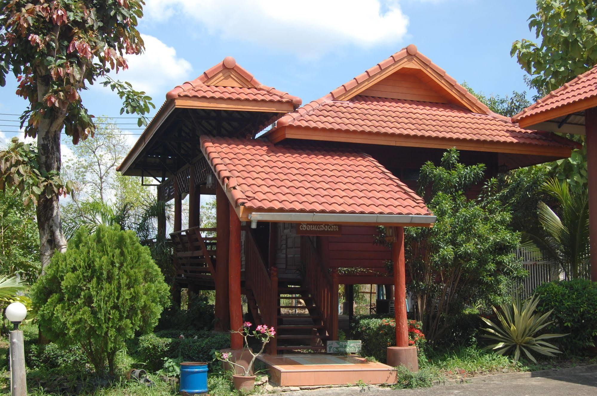 Saengthong Resort Chiangmai Чиангмай Екстериор снимка