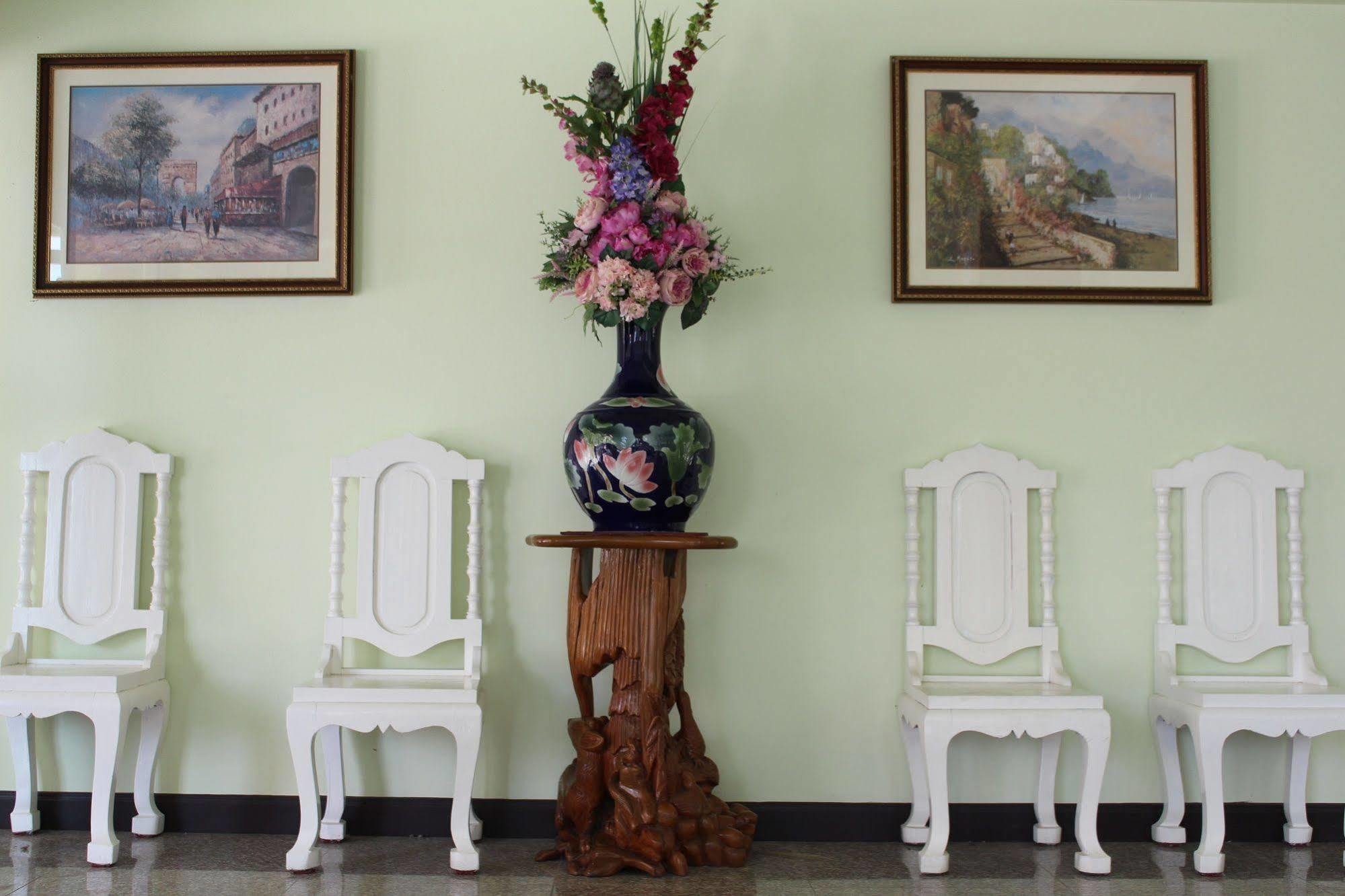 Saengthong Resort Chiangmai Чиангмай Екстериор снимка